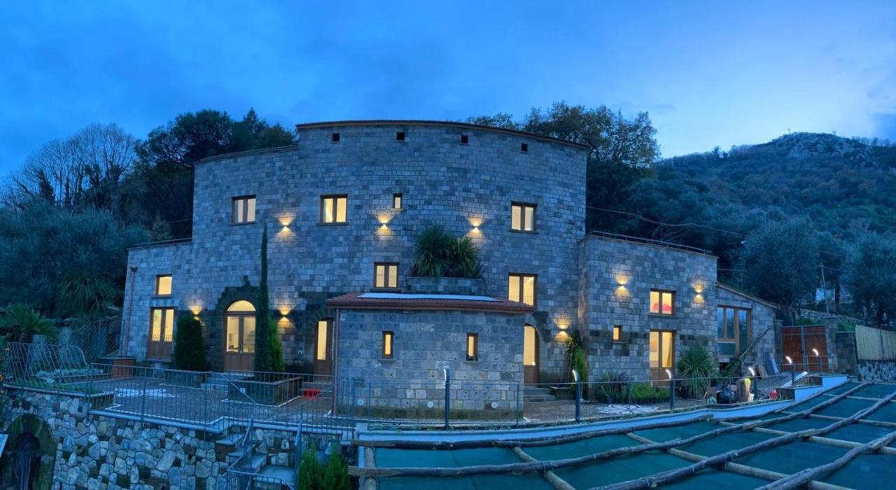 Holidays Homes The Dream Сант'Агнело Екстериор снимка